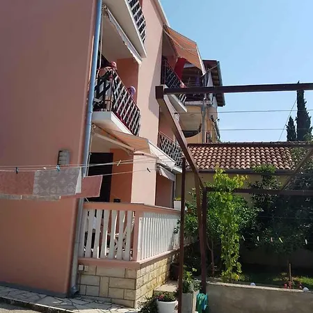 In Sv. Filip I Jakov 53823 شقة
